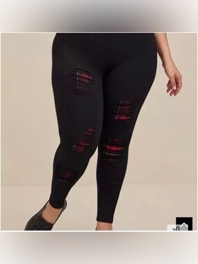 Torrid full length signature waist split peekabo legging size 0 NWT!